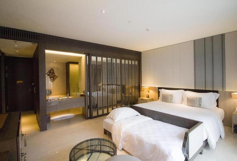 חדר משפחתי פרמיום, The Anvaya Beach Resort  Bali