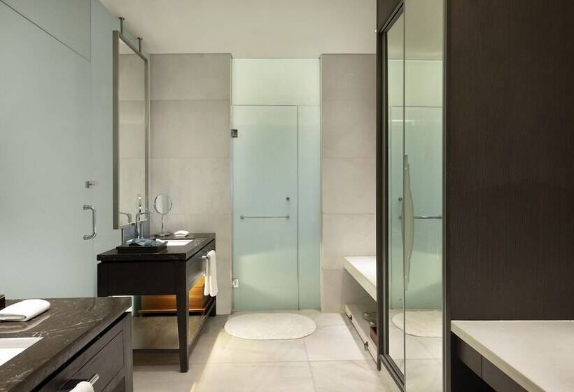 Люкс Повышенной Комфортности, The Anvaya Beach Resort  Bali