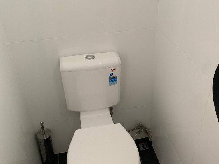 Номер Стандарт, National Hotel Toowoomba