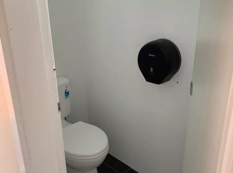 スタンダード４人部屋, National Hotel Toowoomba
