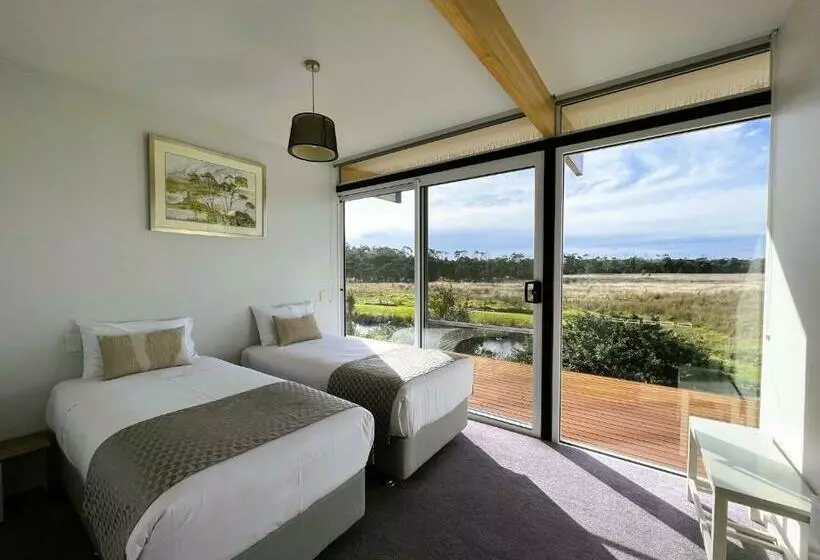 ツーベッドルーム　ヴィラ, Pelican Point Sanctuary
