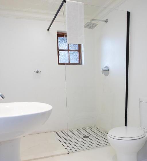 Номер Комфорт, 84 On Fourth Guest House