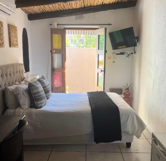 Номер Economy, 84 On Fourth Guest House