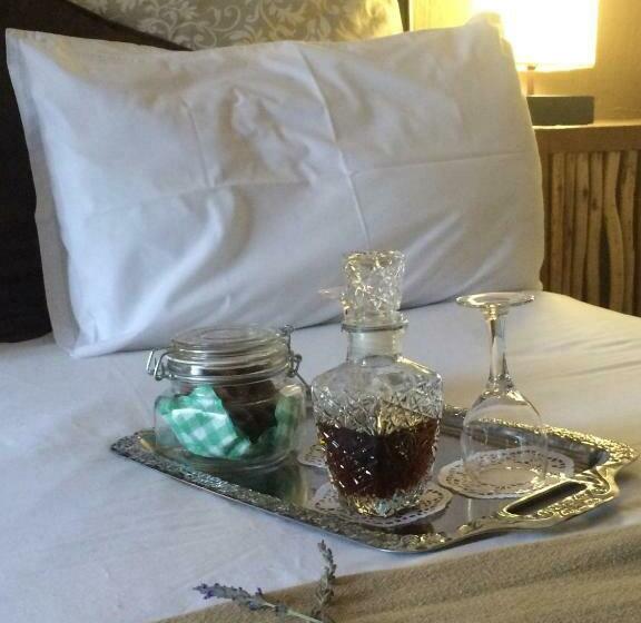 Номер Комфорт, 84 On Fourth Guest House