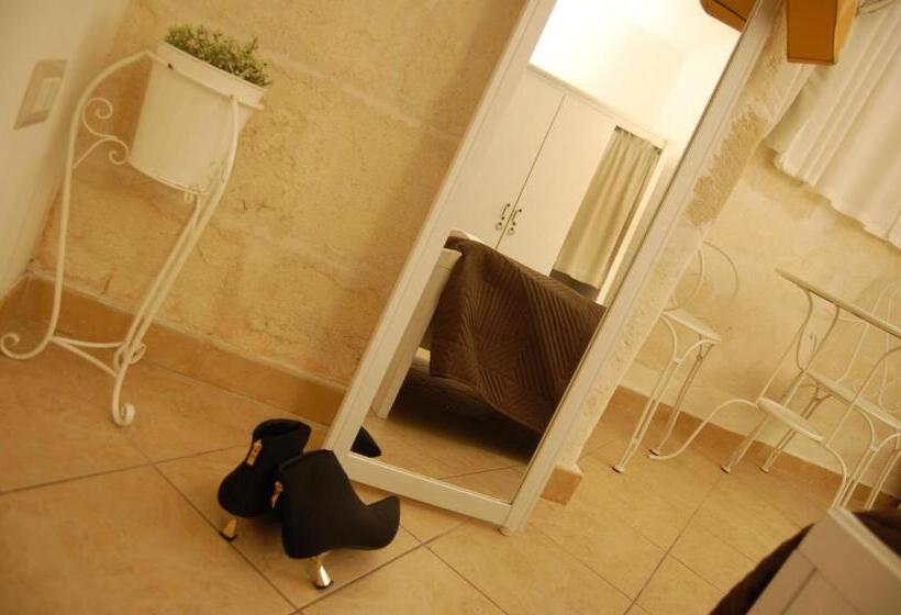 اتاق استاندارد, Antica Mateola