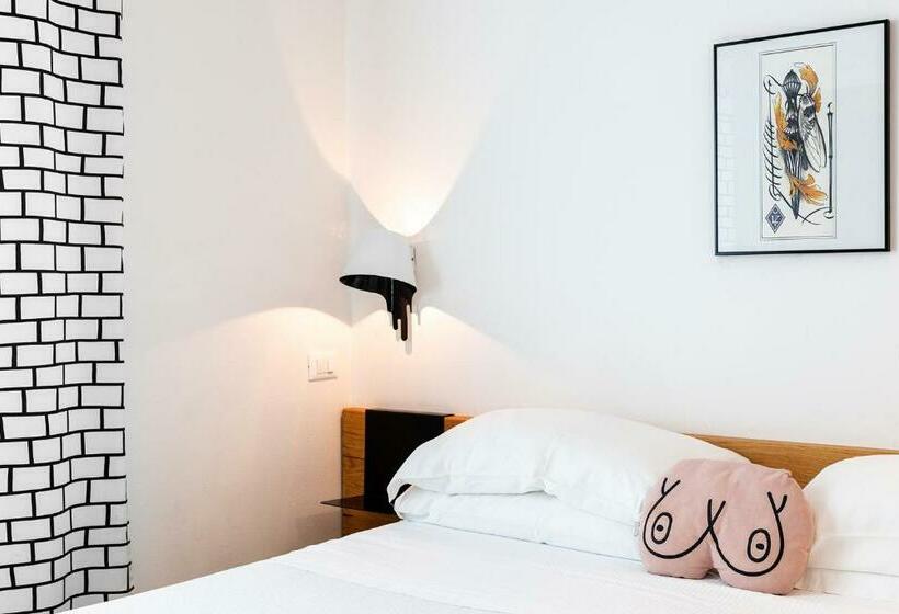 带露台的高档房间, Sleep B&b