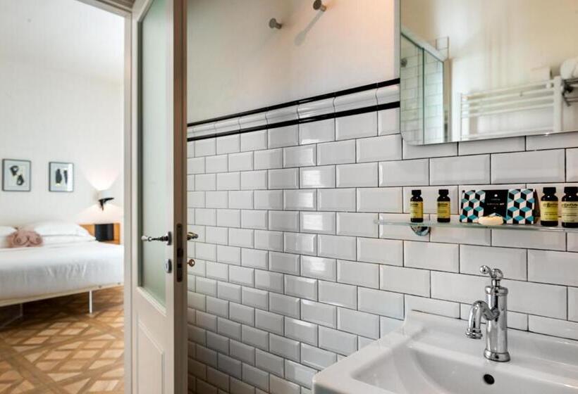 带露台的豪华间, Sleep B&b