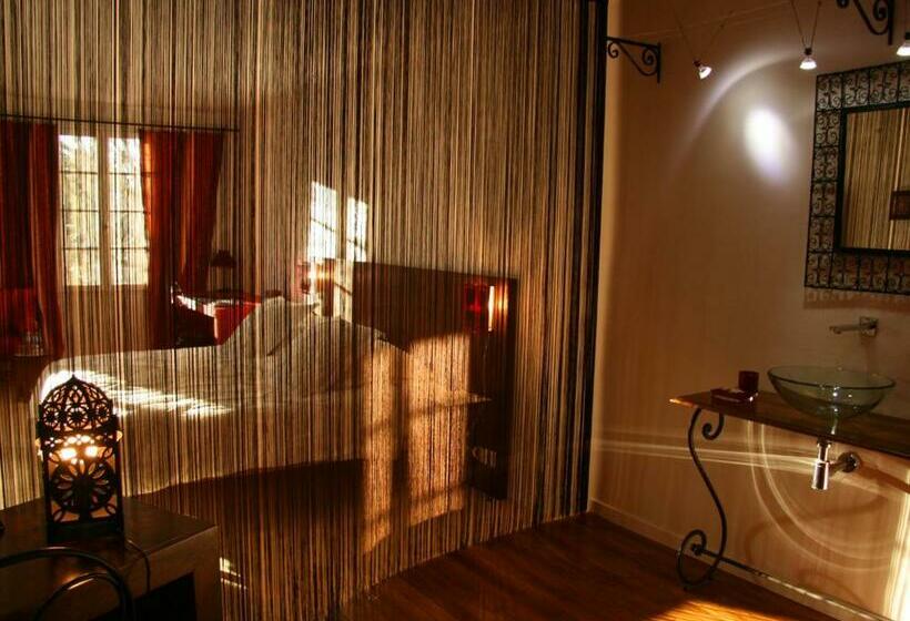 חדר סטנדרט נוף לגינה, Couleur Lavande