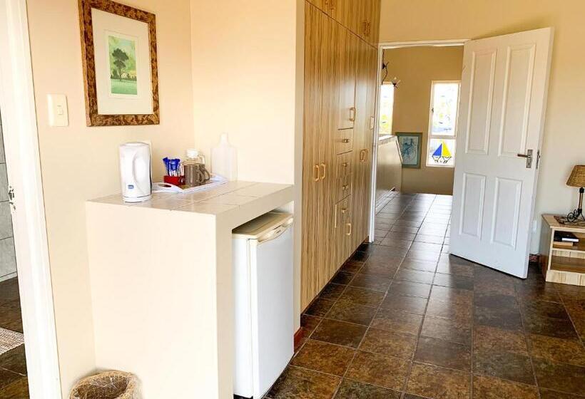 غرفة قياسية سرير كينج, Marina Martinique B&b