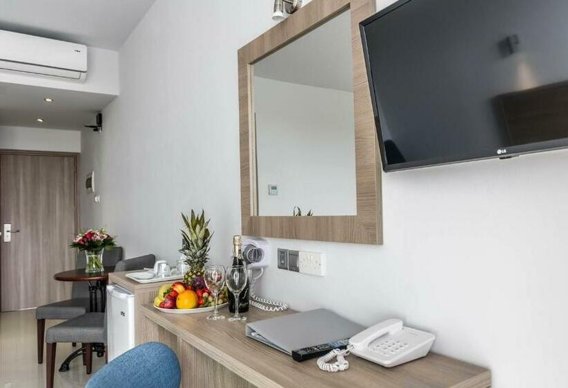 إستوديو سوبيريور, Bellini