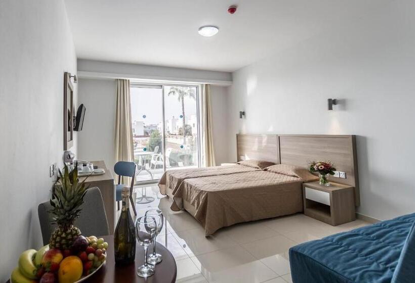 غرفة ديلوكس عائلية, Bellini