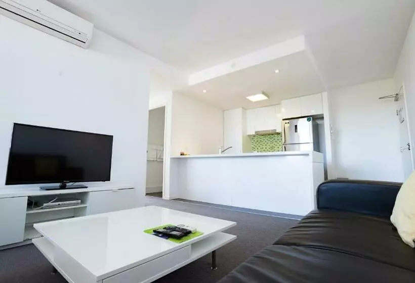 Huoneisto 2 Makuuhuonetta, Eastwood Apartments