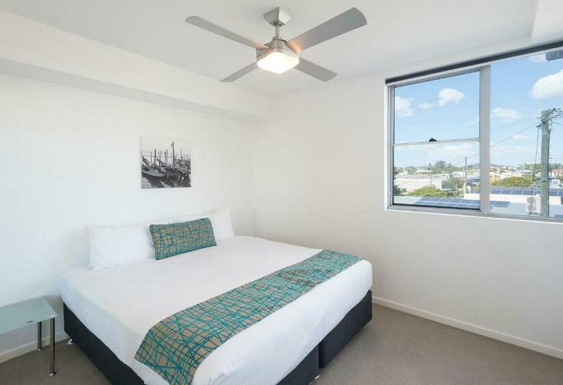 침실 2개 아파트, Eastwood Apartments