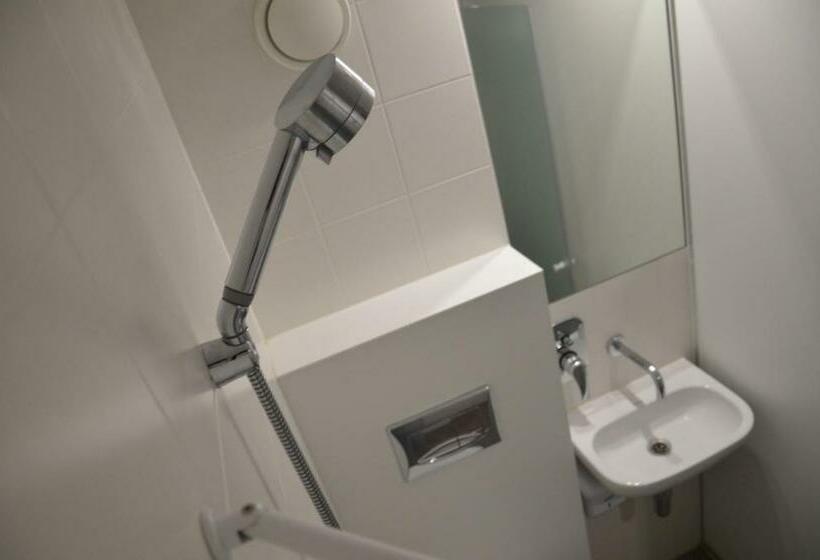 标准单人间, Eklo Hotels Le Mans