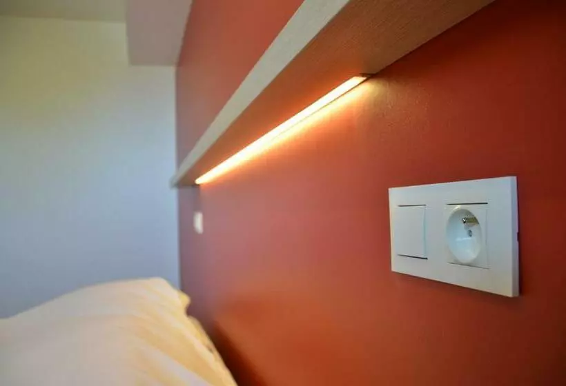 スタンダードシングルルーム, Eklo Hotels Le Mans
