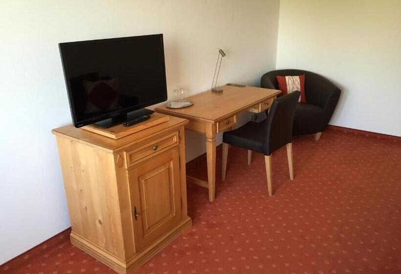 Quarto standart com varanda, Kopfers Steinbuck