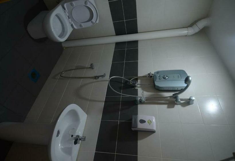 חדר סטנדרט, Kuok Pin