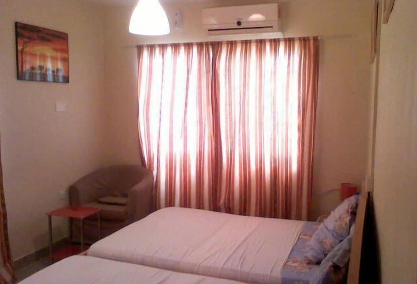 Chambre Standard, Marinette