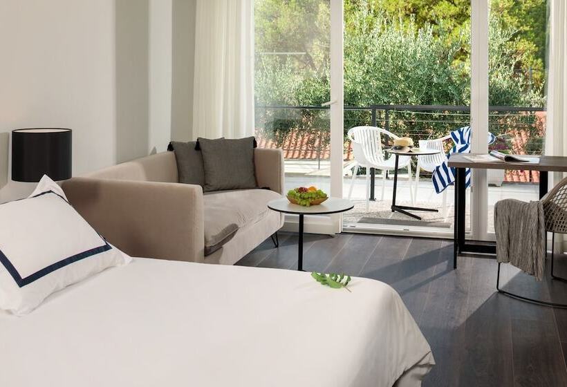 חדר דלוקס צדדי נוף לים, Milna Osam   Adults Only