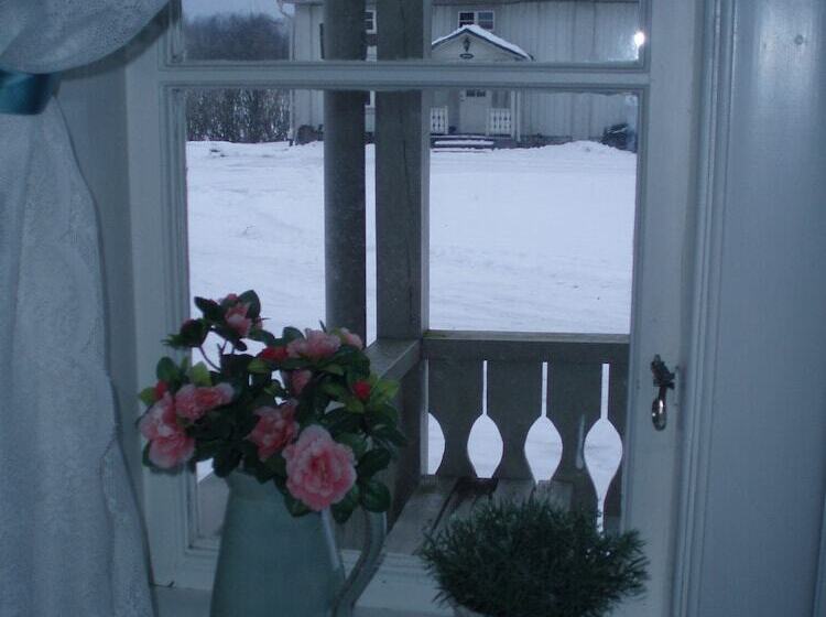 جناح, åkerby Herrgård