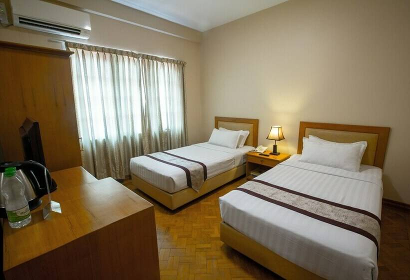 اتاق سوپریور, V.a.n