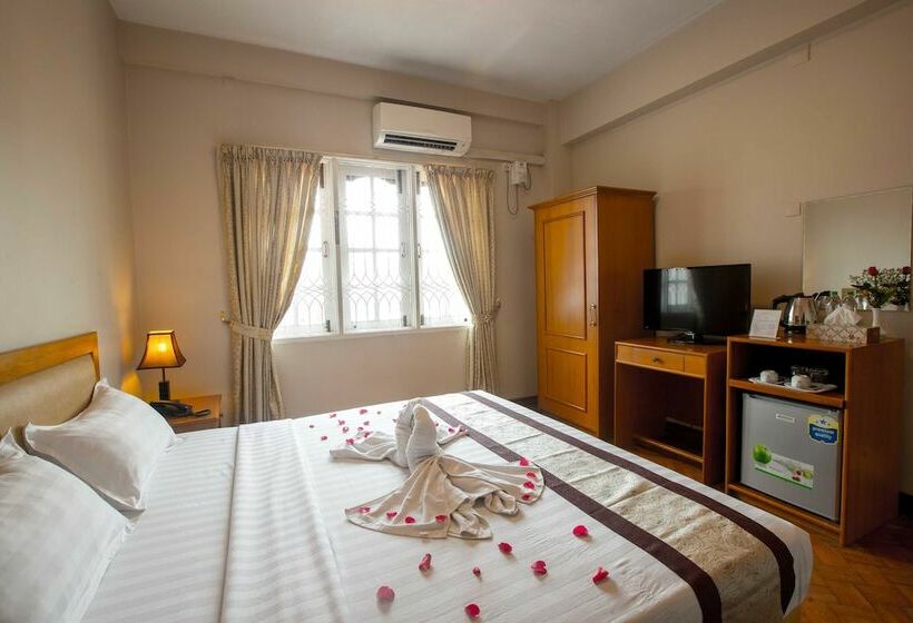 اتاق سوپریور, V.a.n