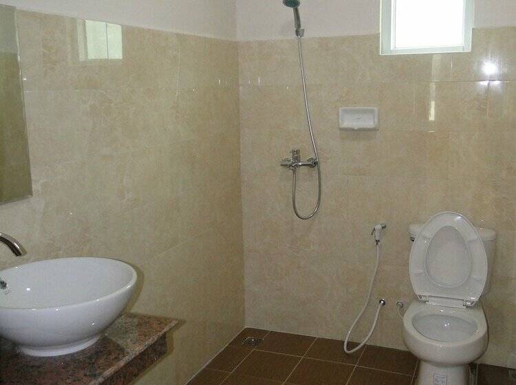 اتاق سوپریور, V.a.n