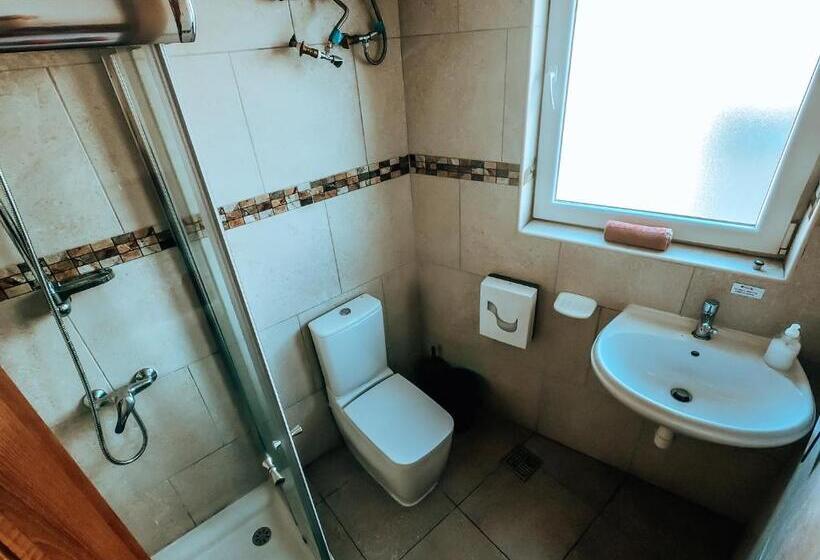 Deluxe Szoba, Marco Polo Party Hostel