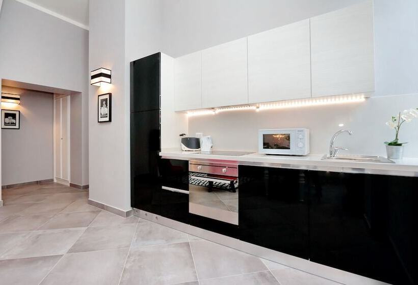 آپارتمان 1 خوابه, Monti Apartments My Extra Home