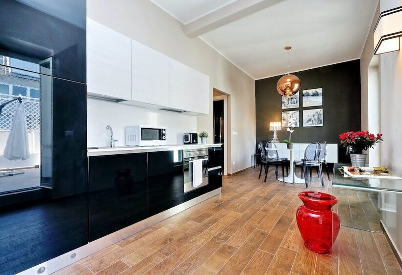 آپارتمان 2 خوابه با تراس, Monti Apartments   My Extra Home