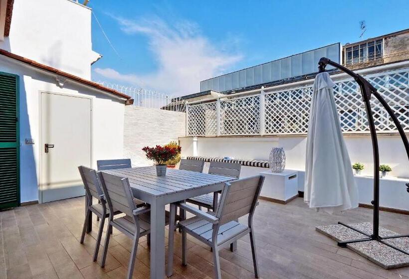 آپارتمان 2 خوابه با تراس, Monti Apartments My Extra Home