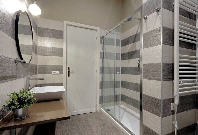 آپارتمان 2 خوابه با بالکن, Monti Apartments   My Extra Home