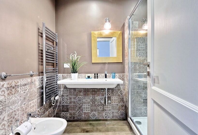 آپارتمان 2 خوابه با بالکن, Monti Apartments My Extra Home