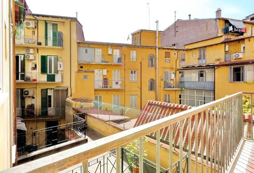 آپارتمان 2 خوابه با بالکن, Monti Apartments My Extra Home