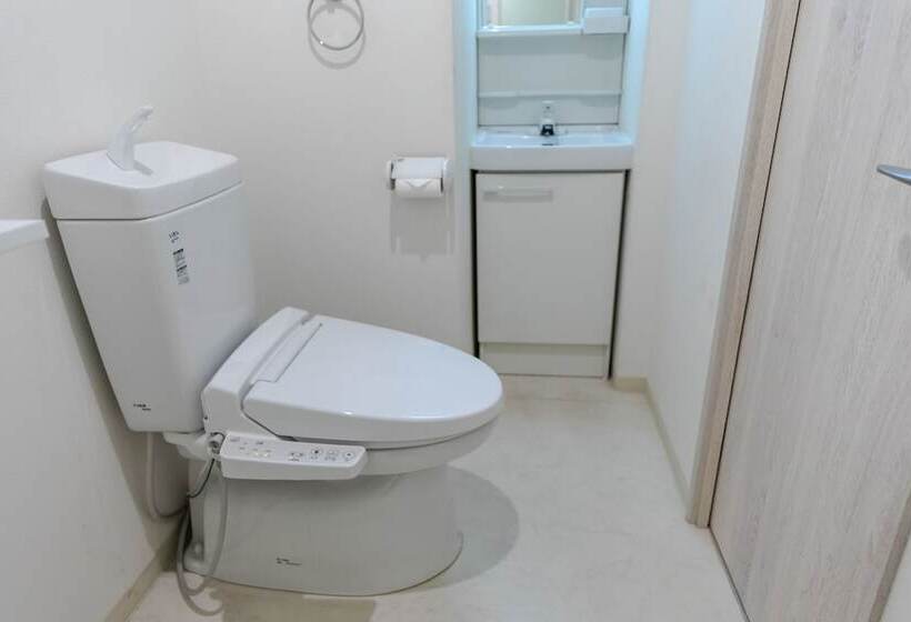 Семейный Номер, Tabist Gloire Osaka