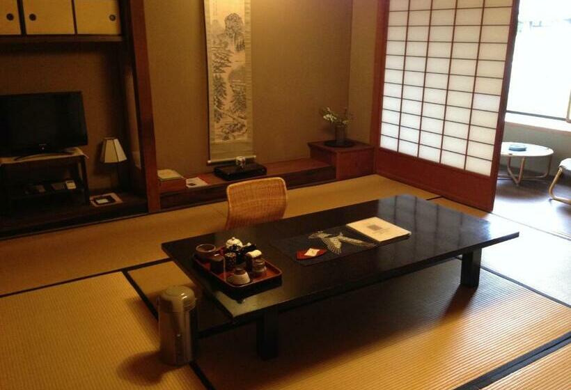 Номер Стандарт, Yoyokaku Ryokan