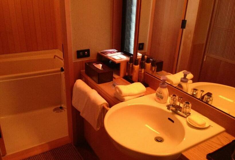 Номер Стандарт, Yoyokaku Ryokan