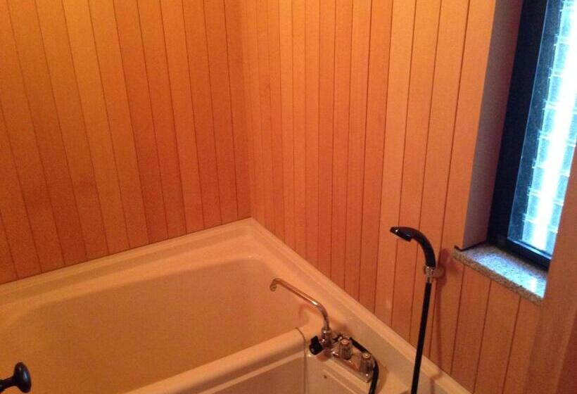 Номер Economy, Yoyokaku Ryokan