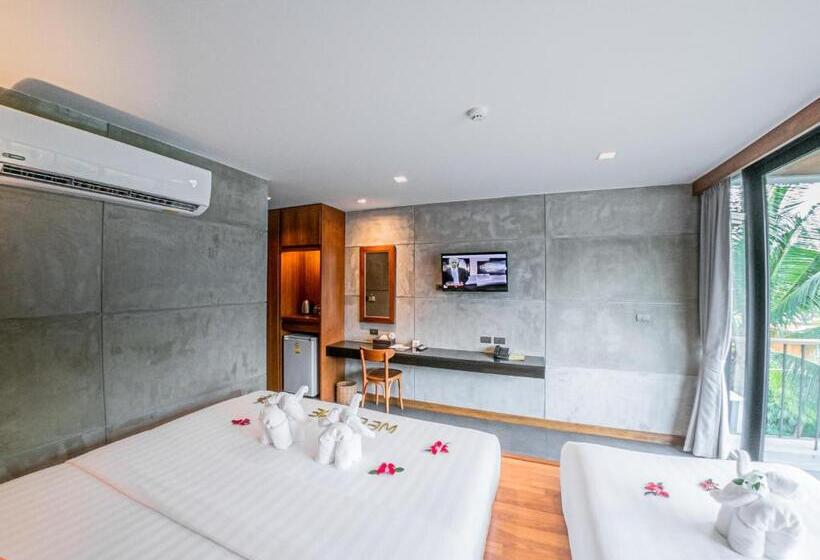 Quarto Triplo Estandar, J4 Samui Hotel Sha Plus