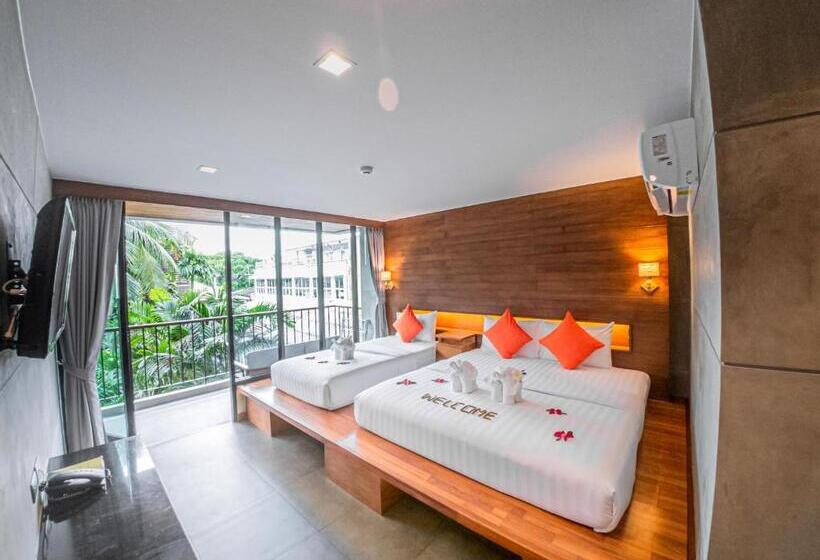 Quarto Triplo Estandar, J4 Samui Hotel Sha Plus