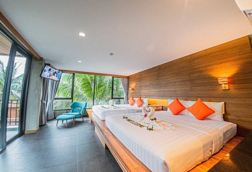 Quarto Familiar, J4 Samui Hotel Sha Plus