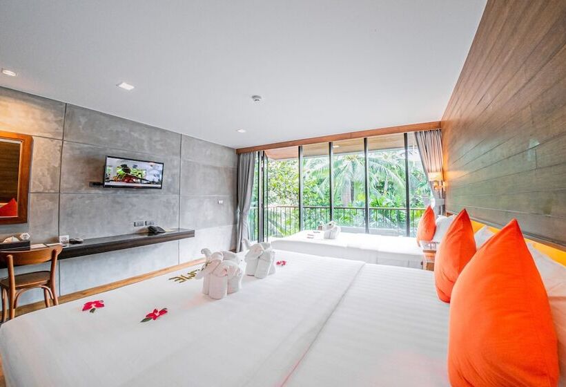 Quarto Triplo Estandar, J4 Samui Hotel Sha Plus