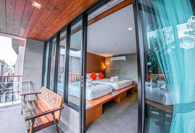 Quarto Triplo Estandar, J4 Samui Hotel Sha Plus