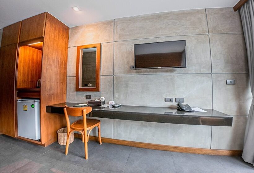 Quarto Estandar com Sacada, J4 Samui Hotel Sha Plus