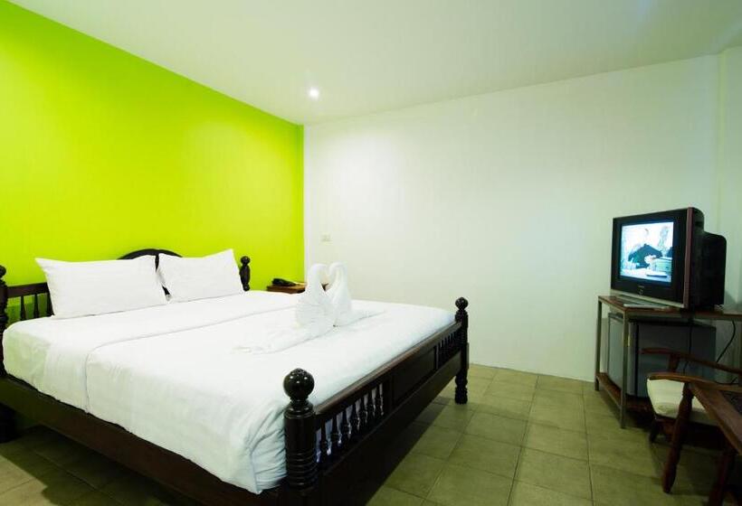 Quarto Economy, J4 Samui Hotel Sha Plus