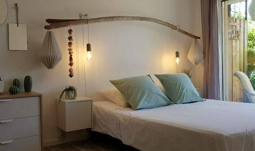 スタンダードルーム, Caseddu Di Chjarastella