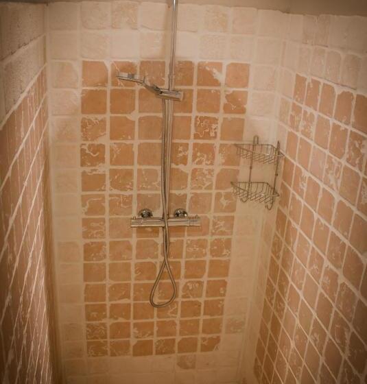 اتاق سوپریور با چشمانداز, Les Carmes And Spa