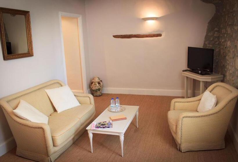 اتاق سوپریور با چشمانداز, Les Carmes And Spa