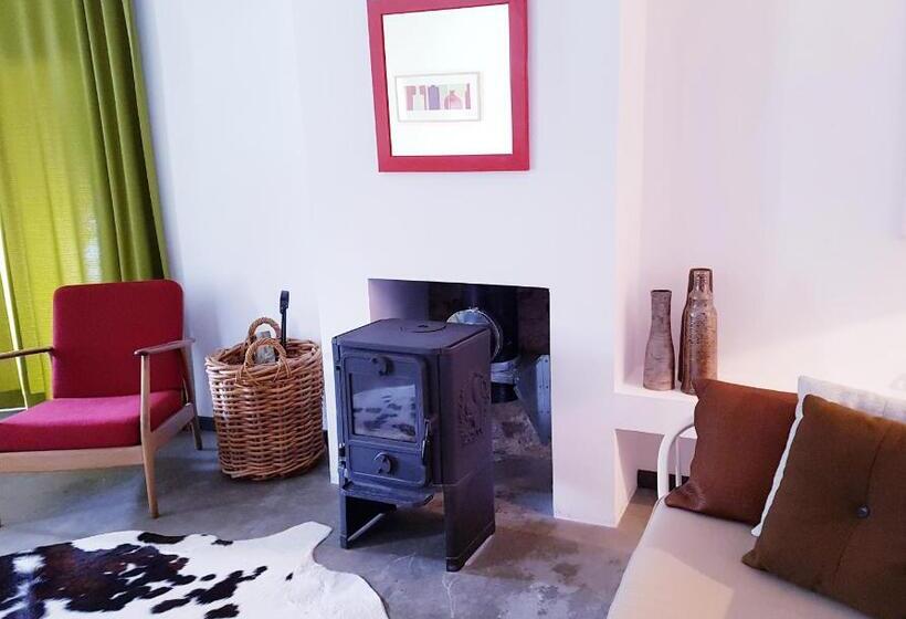 اتاق استاندارد اینتریور, Moulin Renaudiots   Maison D Hôtes