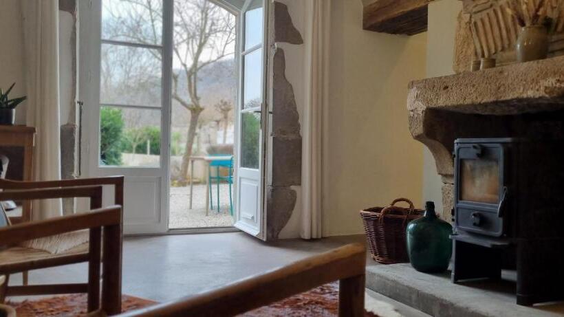 سوئیت جونیور با تراس, Moulin Renaudiots   Maison D Hôtes